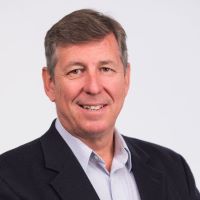 Dan-Stevens-headshot-2